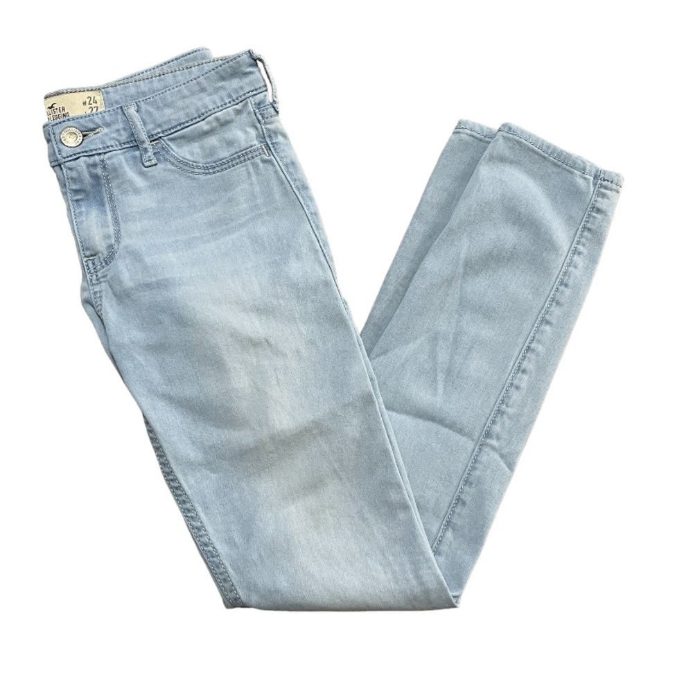 Hollister Light Wash Distressed Jeggings